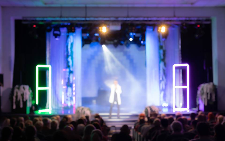 Cours de théâtre adulte à Val-du-mignon 